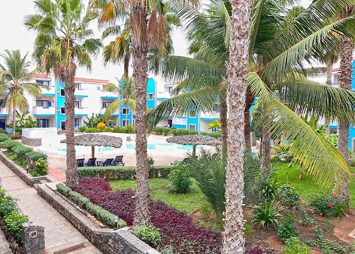 A15A Nice, Bright, Close To The Beach And To The Centre
